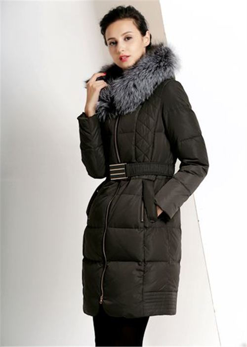 2015冬装新品纯色修身连帽银狐毛领中长款羽绒服威伦蒂加厚外套女