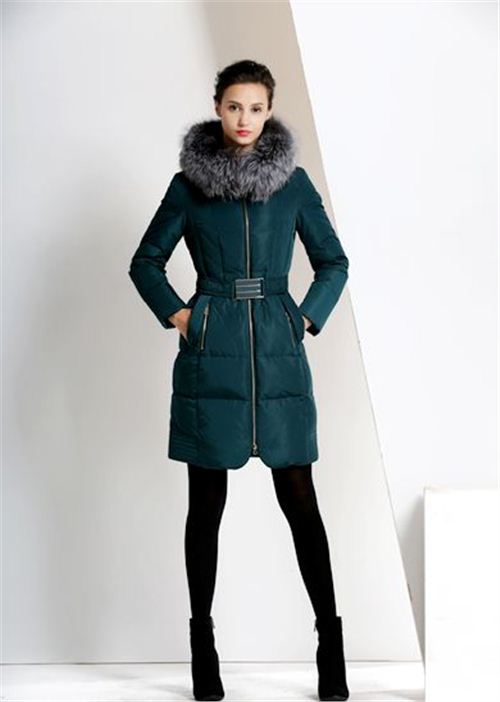 纯色修身连帽银狐毛领威伦蒂加厚中长款羽绒服