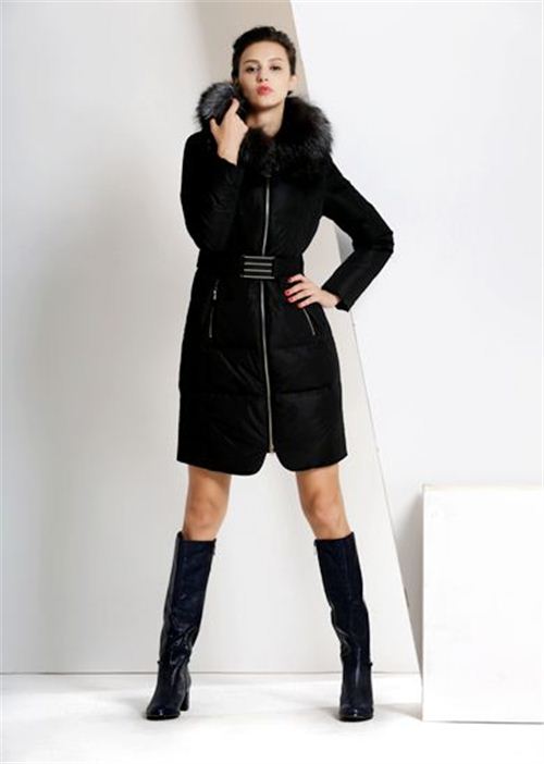 纯色修身连帽银狐毛领威伦蒂加厚中长款羽绒服