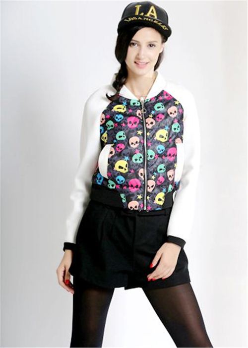 威伦蒂厂家直销新款短款轻薄羽绒服